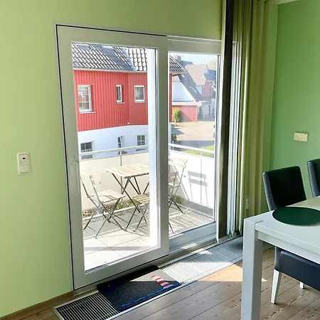 Ostseebrise 12 Im Haus Stranddistel, Komfortable Im 1 Og Fur 3 Personen In Apartmán *